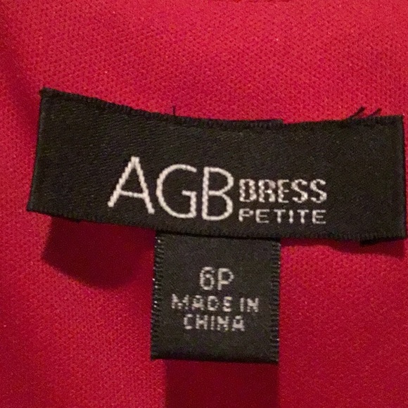 Beautiful Red Dress - Picture 2 of 4